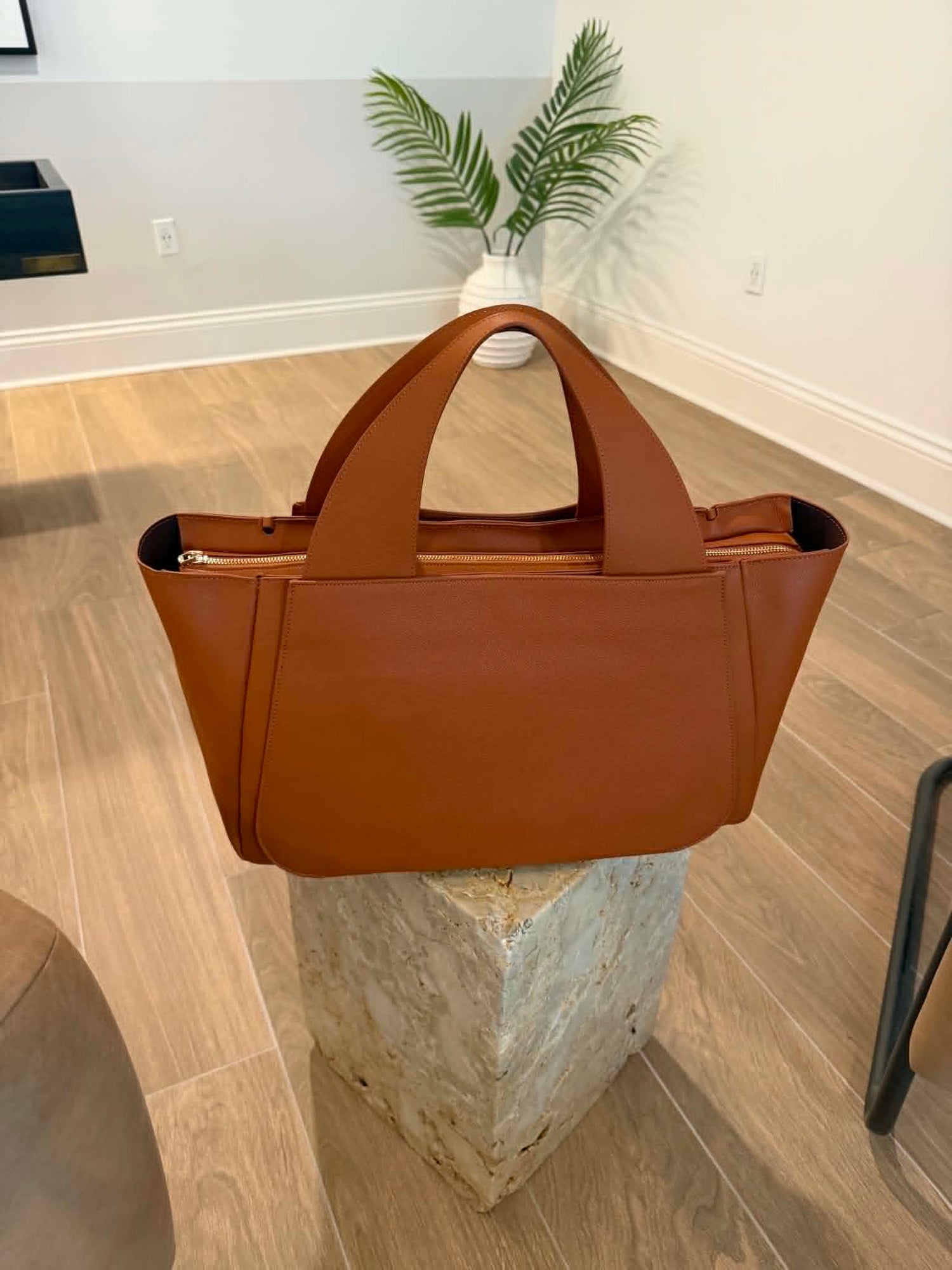 Meet the Elevation Tote